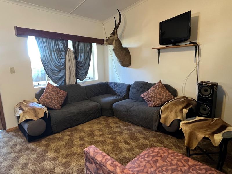 4 Bedroom Property for Sale in Clanwilliam Western Cape
